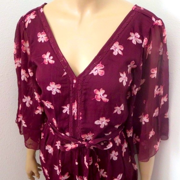 Abercrombie & Fitch Burgundy Floral Romper - Picture 2 of 10
